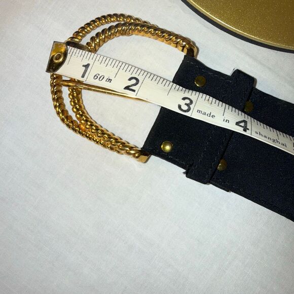 Vintage 80s Black Wide Waist Belt with Gold Braided Buckle | Statement Cinch Bel - Picture 8 of 9
